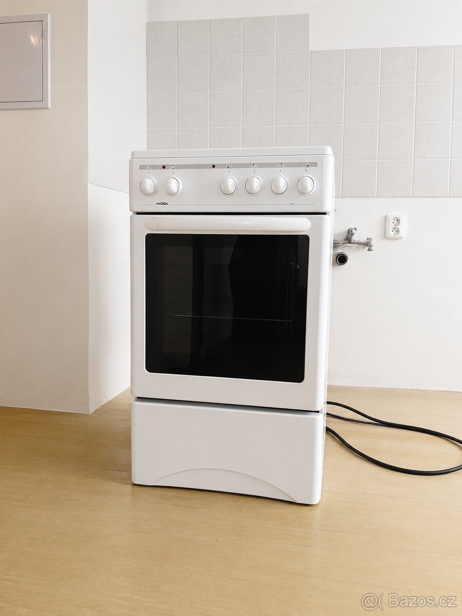 Elektrický sporák Mora 3434 - 2