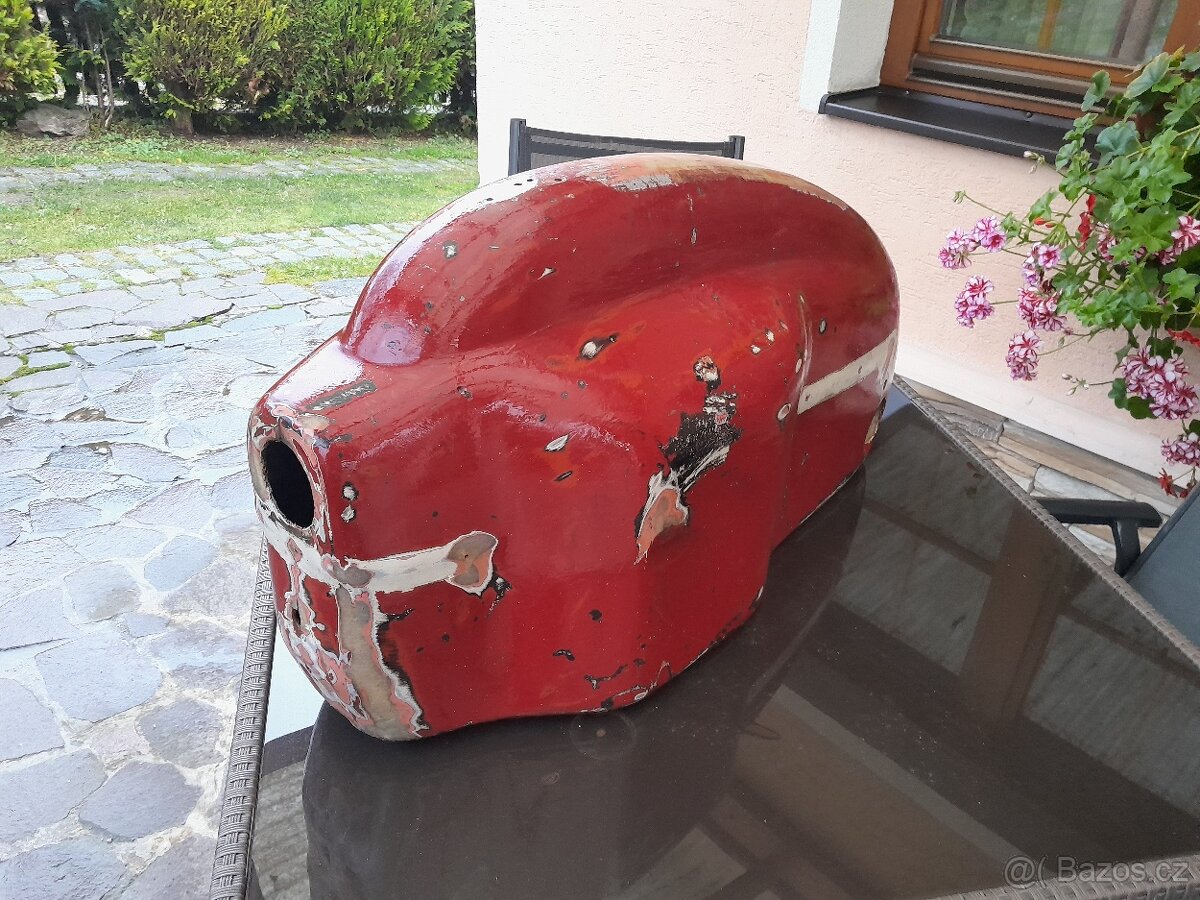 Blatnik k velorexu 560 - 2