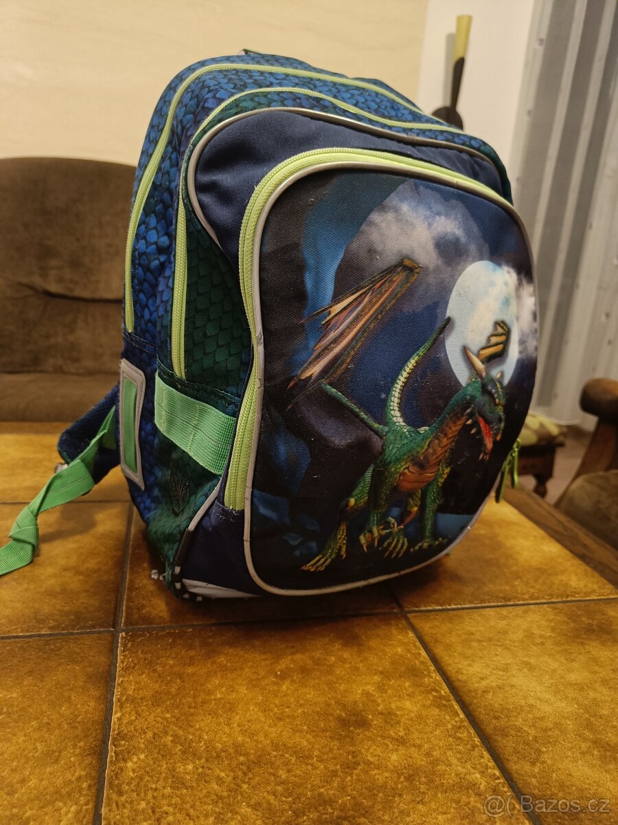 Prodám školní batoh Topgal od 1.třídy - 2