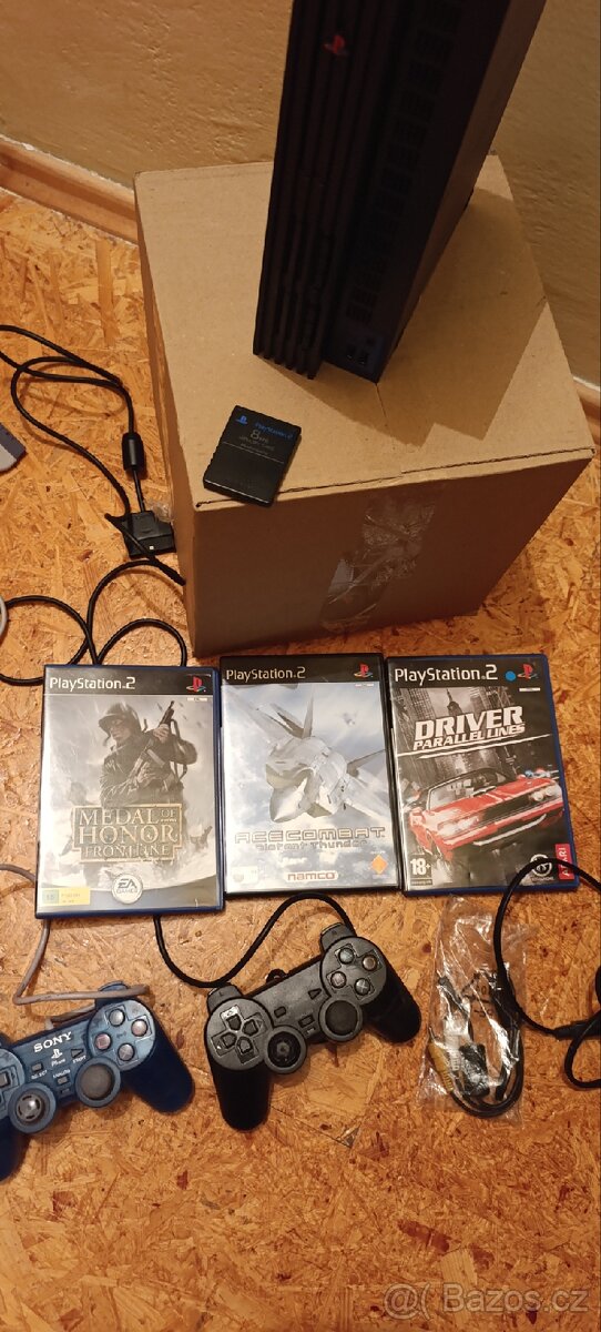 Sony PlayStation 2 fat - 2