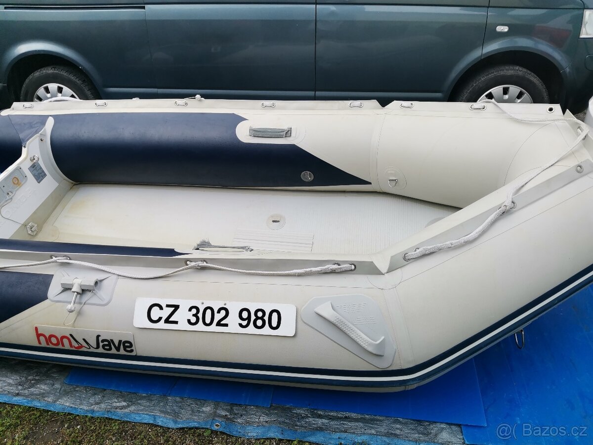 Nafukovací člun Honda - 2