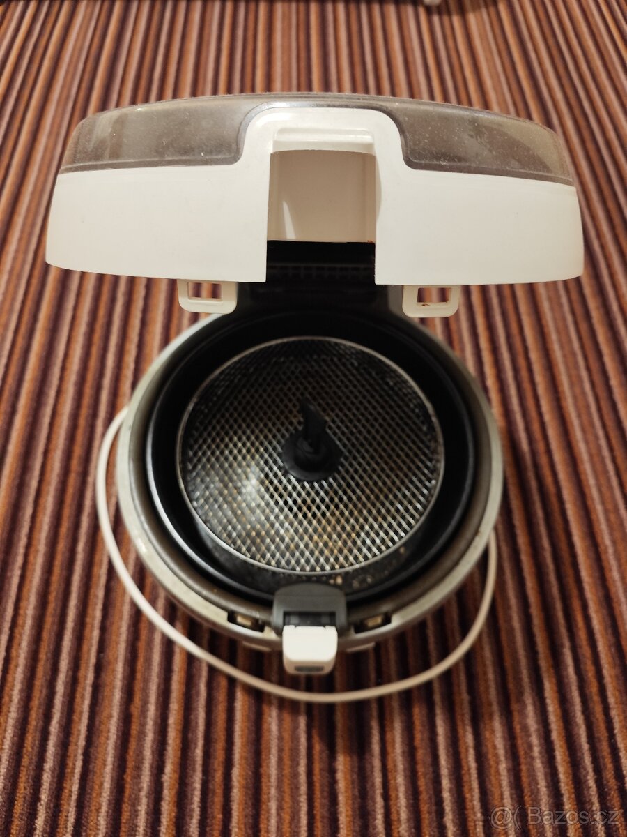 Horkovzdušná fritéza ACTIFRY model FZ700038 - 2