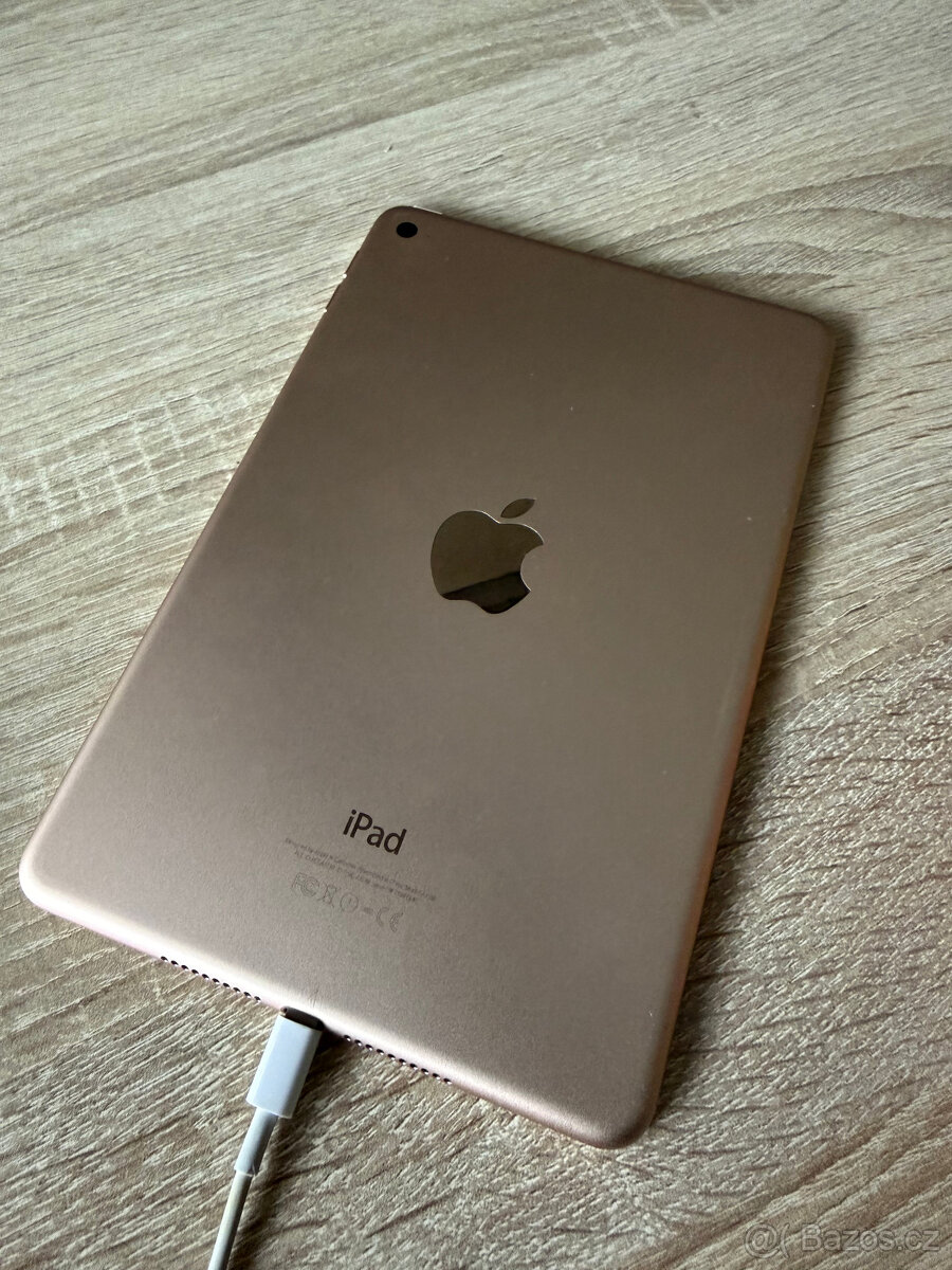 Prodam Apple Ipad Mini 4 - 2