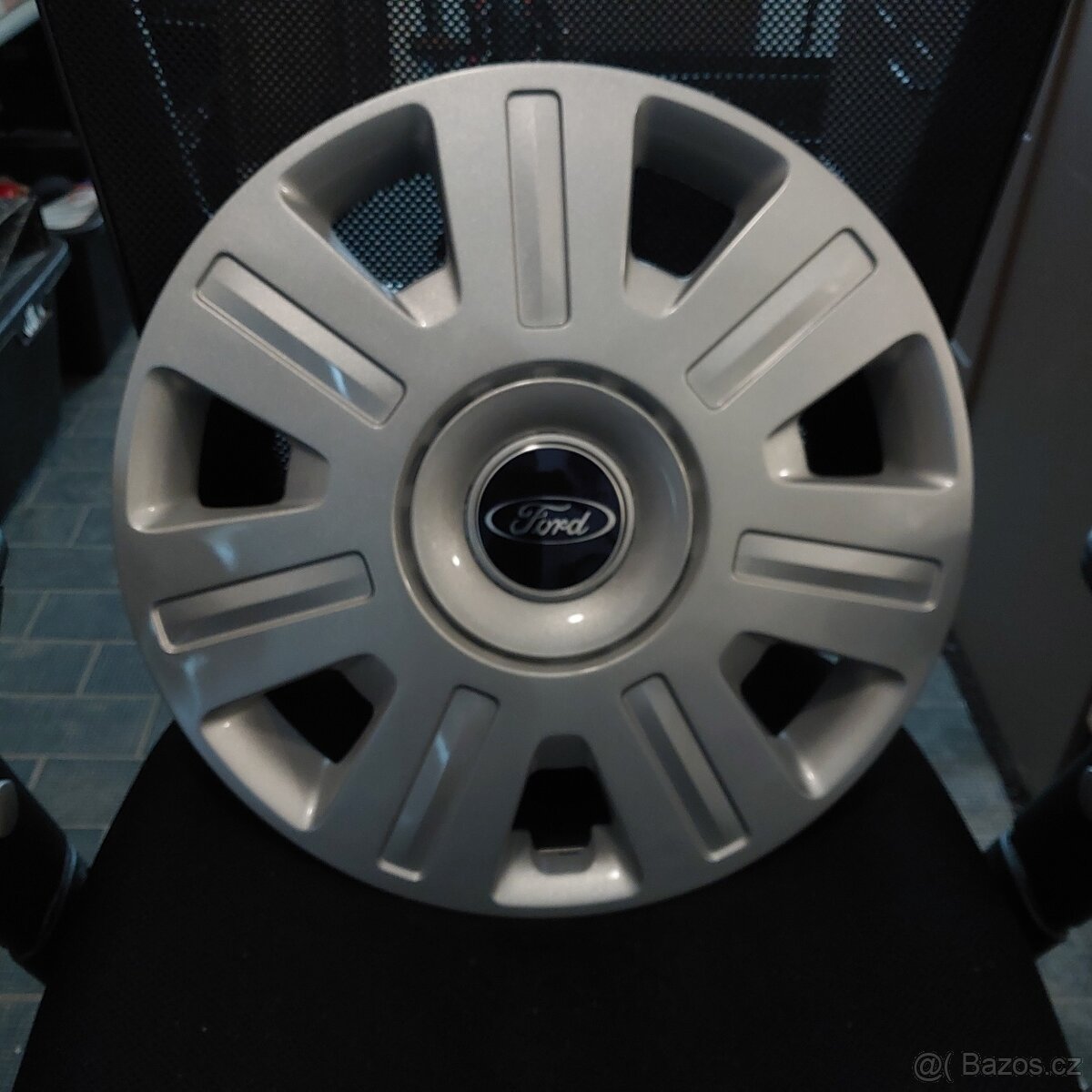 Originální poklice na Ford Mondeo + textilní koberce - 2