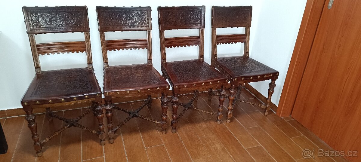 STAROŽITNÉ ŽIDLE SET 4KS - 2