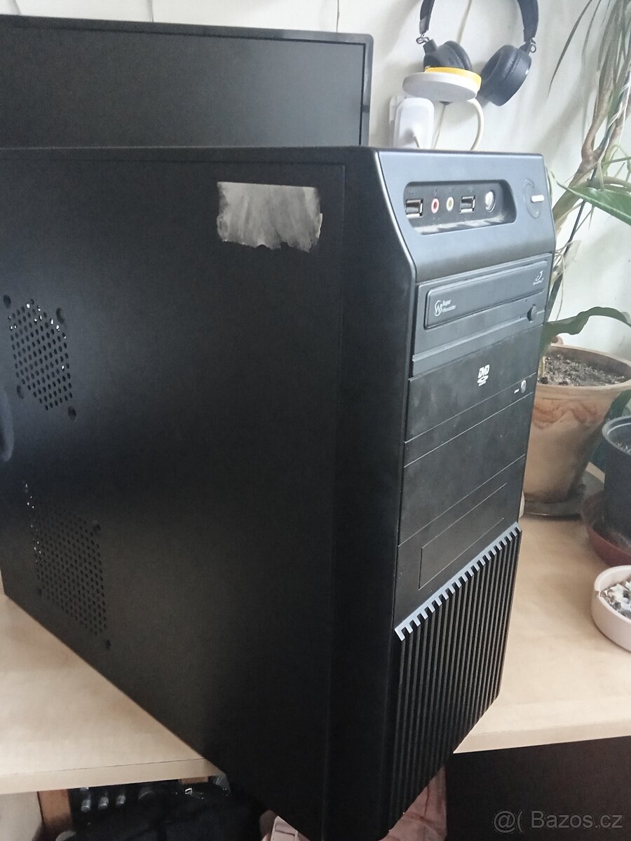 Starší herní Pc - 2