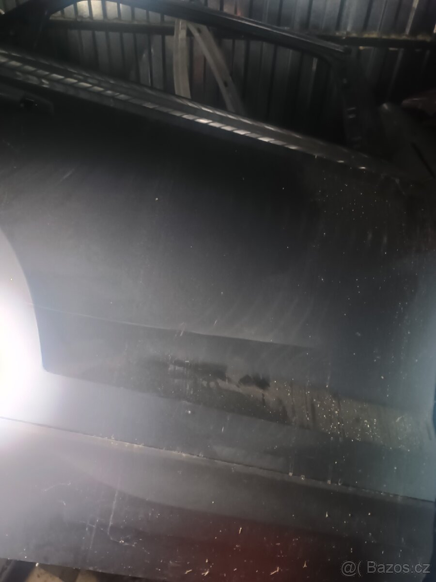 Pravé zadní dveře Karoq - 2