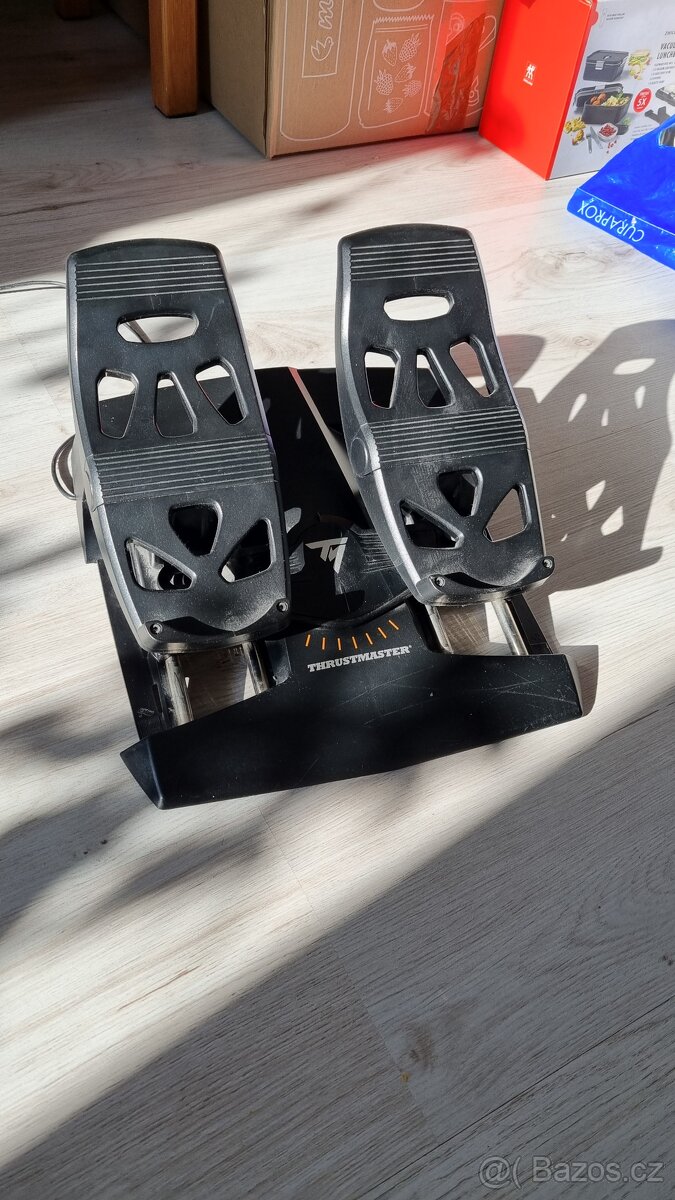 Pedály Thrustmaster T.Flight Rudder - 2