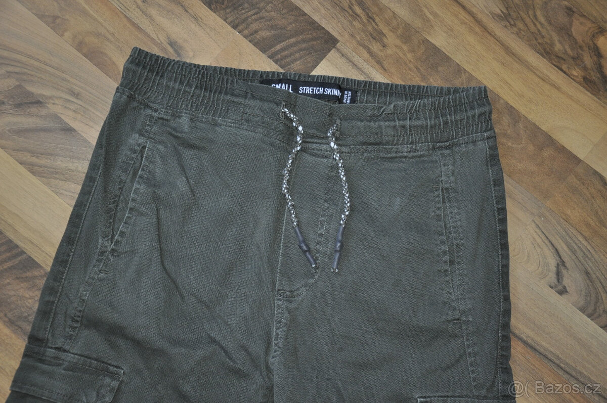 khaki kapsáče, jogger kalhoty s kapsami - 2