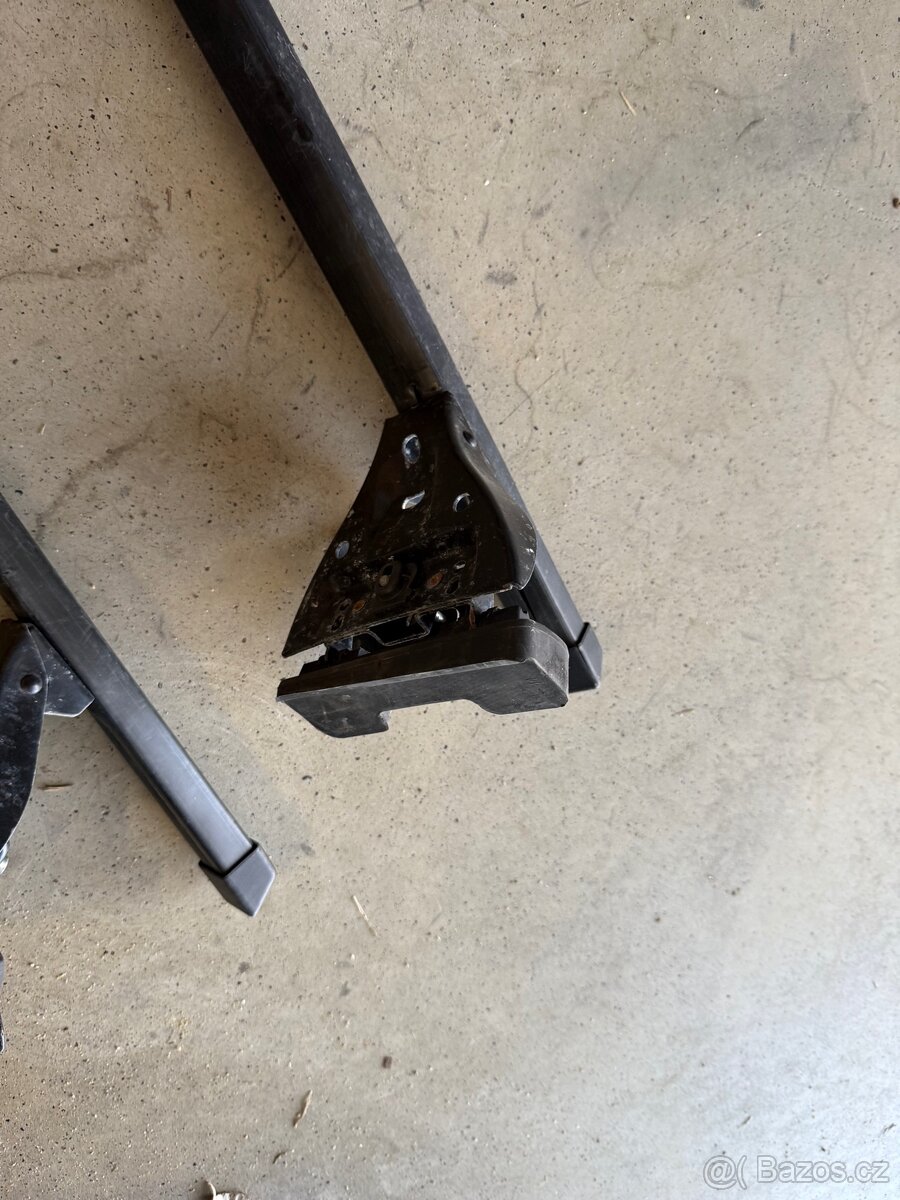 Střešní nosiče, příčníky Škoda Octavia II - 2