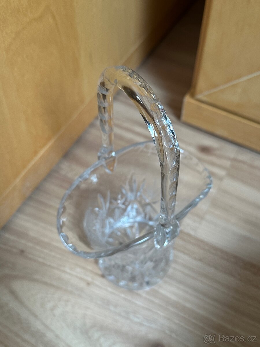 Skleněný košík - 2