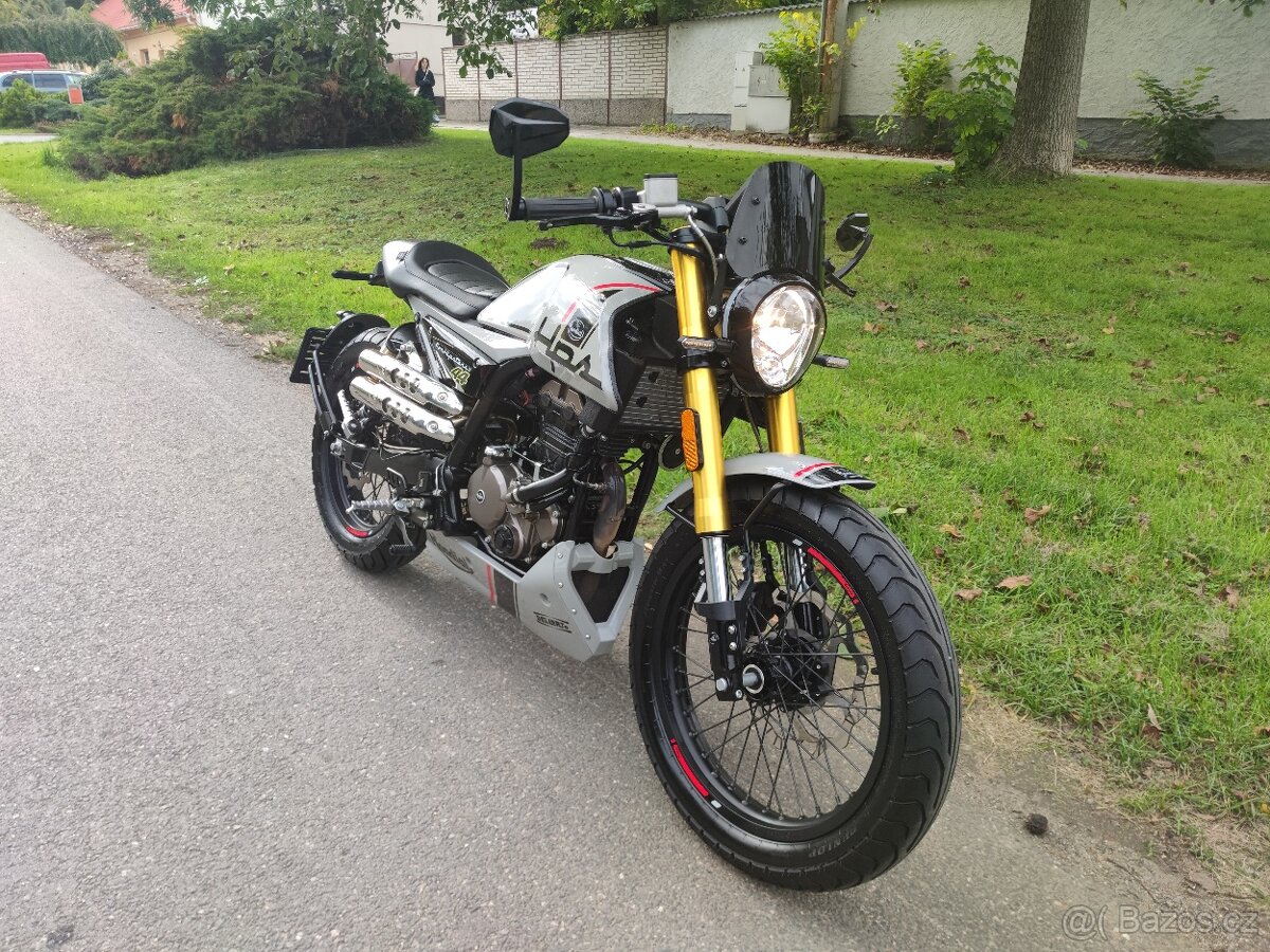 F.B Mondial HPS 125i Hipster šedá - 2