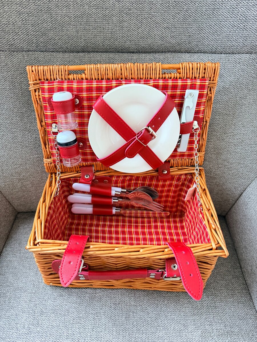 Piknikový koš - 2