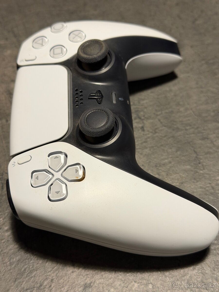 Ovladač PS5 - 2