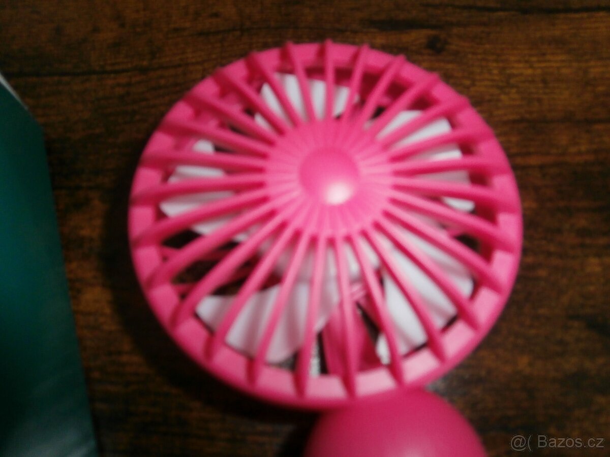 VENTILÁTOR DO RUKY. - 2