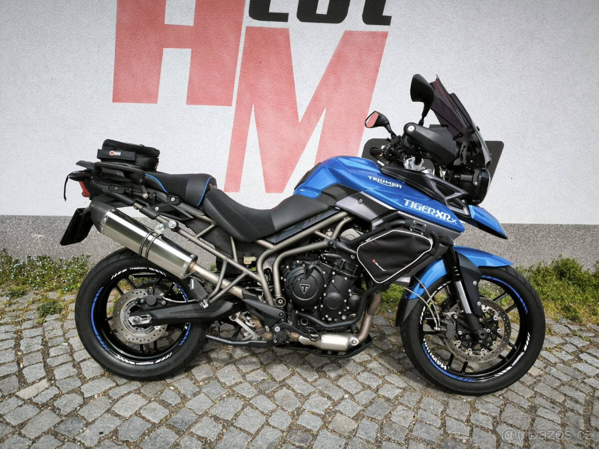 Triumph Tiger 800 XRX - 2