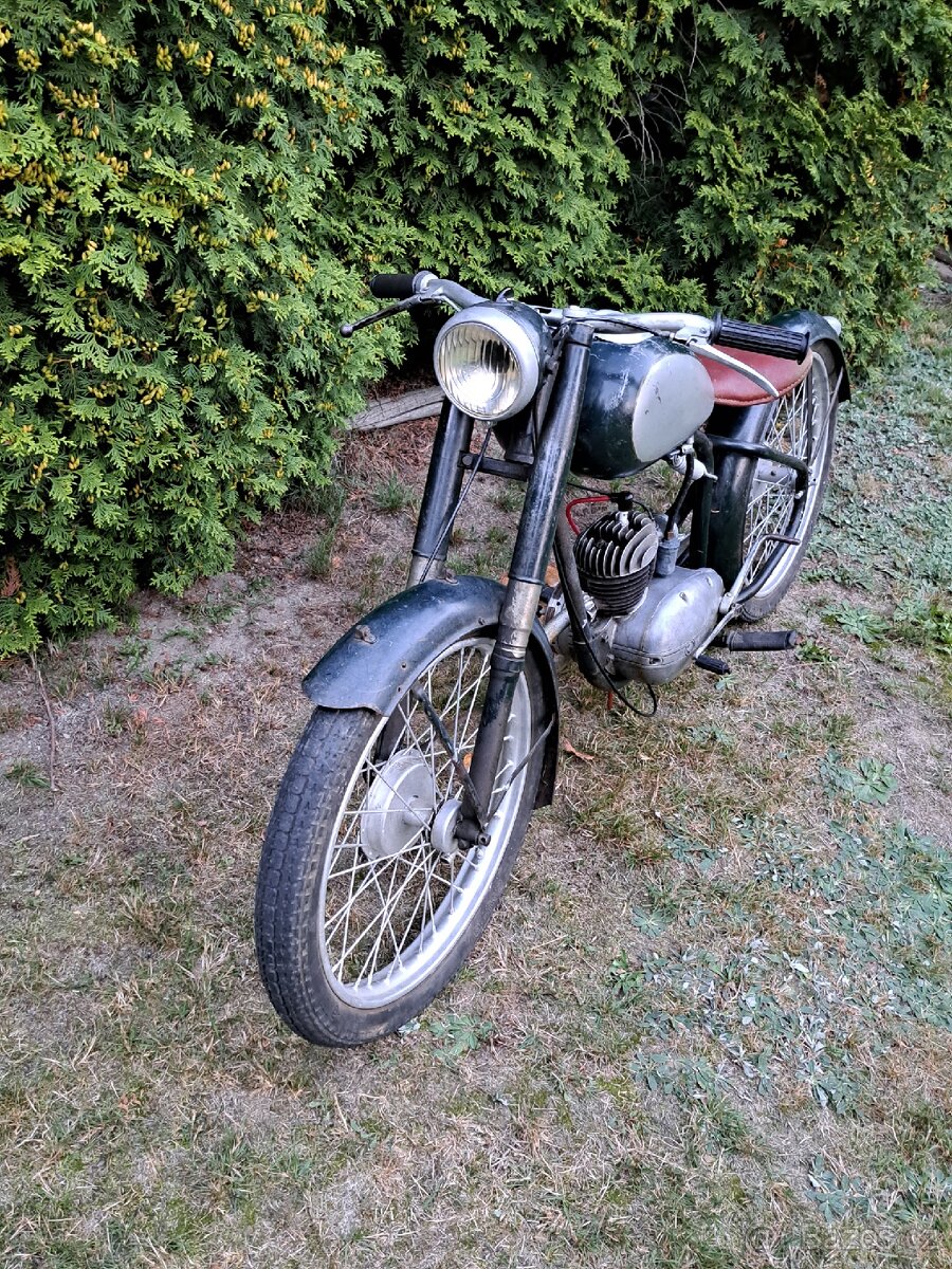 MANET M90 DVOUPÍST, BEZ TP, RV. 1949 - 2