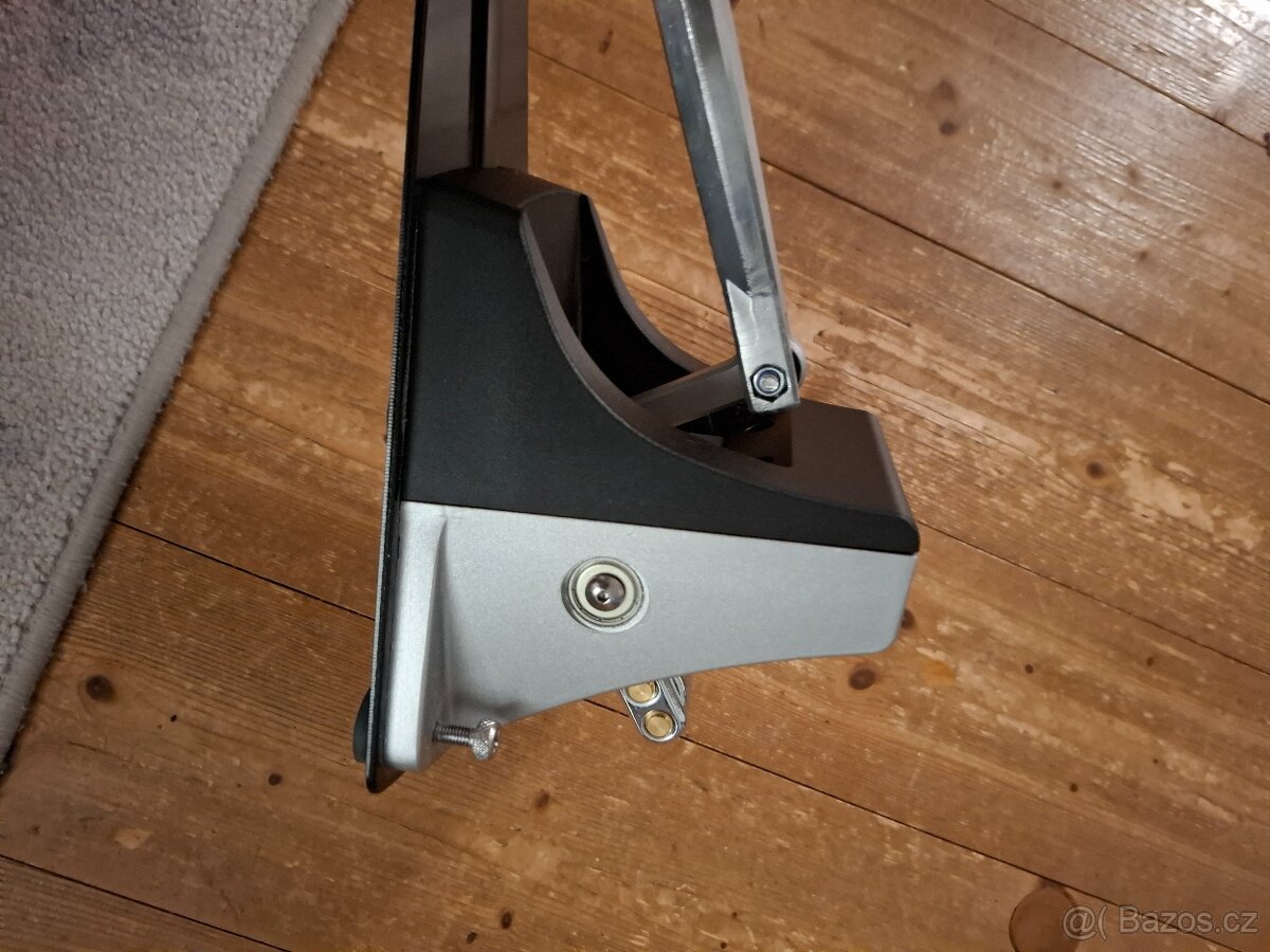 Roland pedal kt 10 - 2