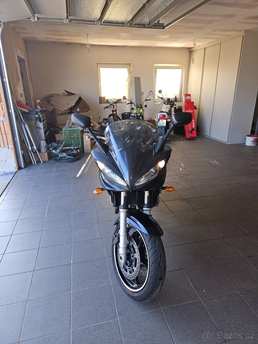 Yamaha Fzr 600 - 2