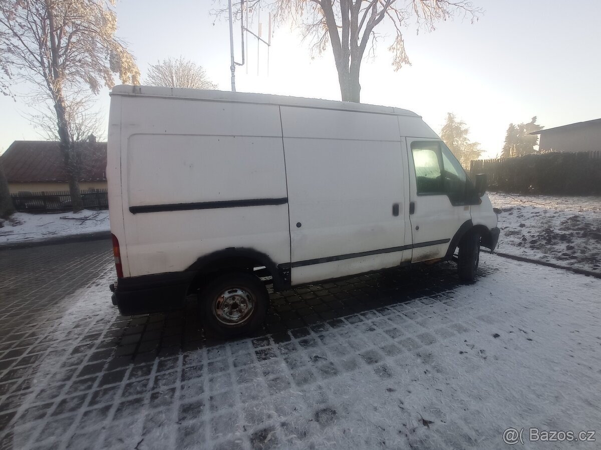 Ford Transit 350M 2.4D - 2