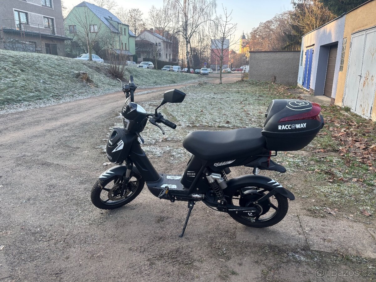 E-babeta racceway limit edice - 2