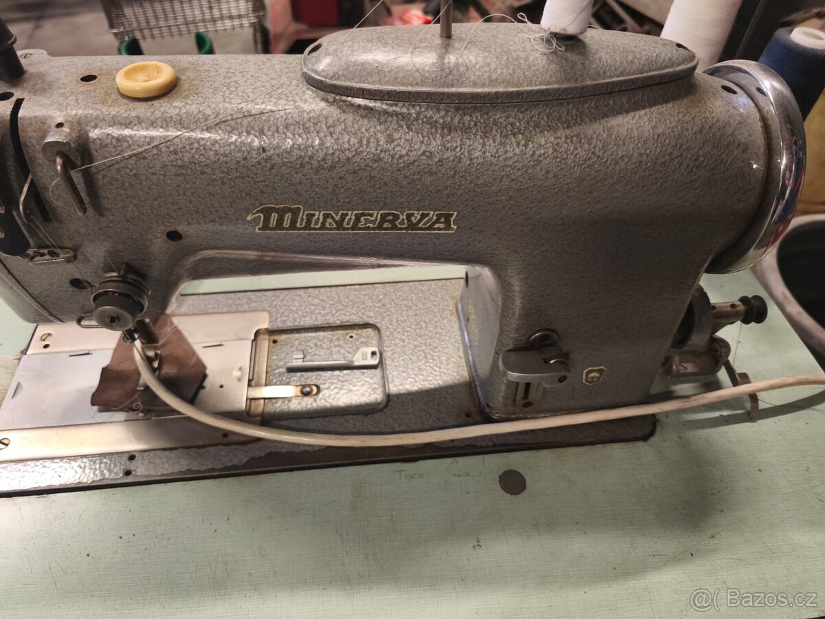 Šicí stroj Minerva - 2