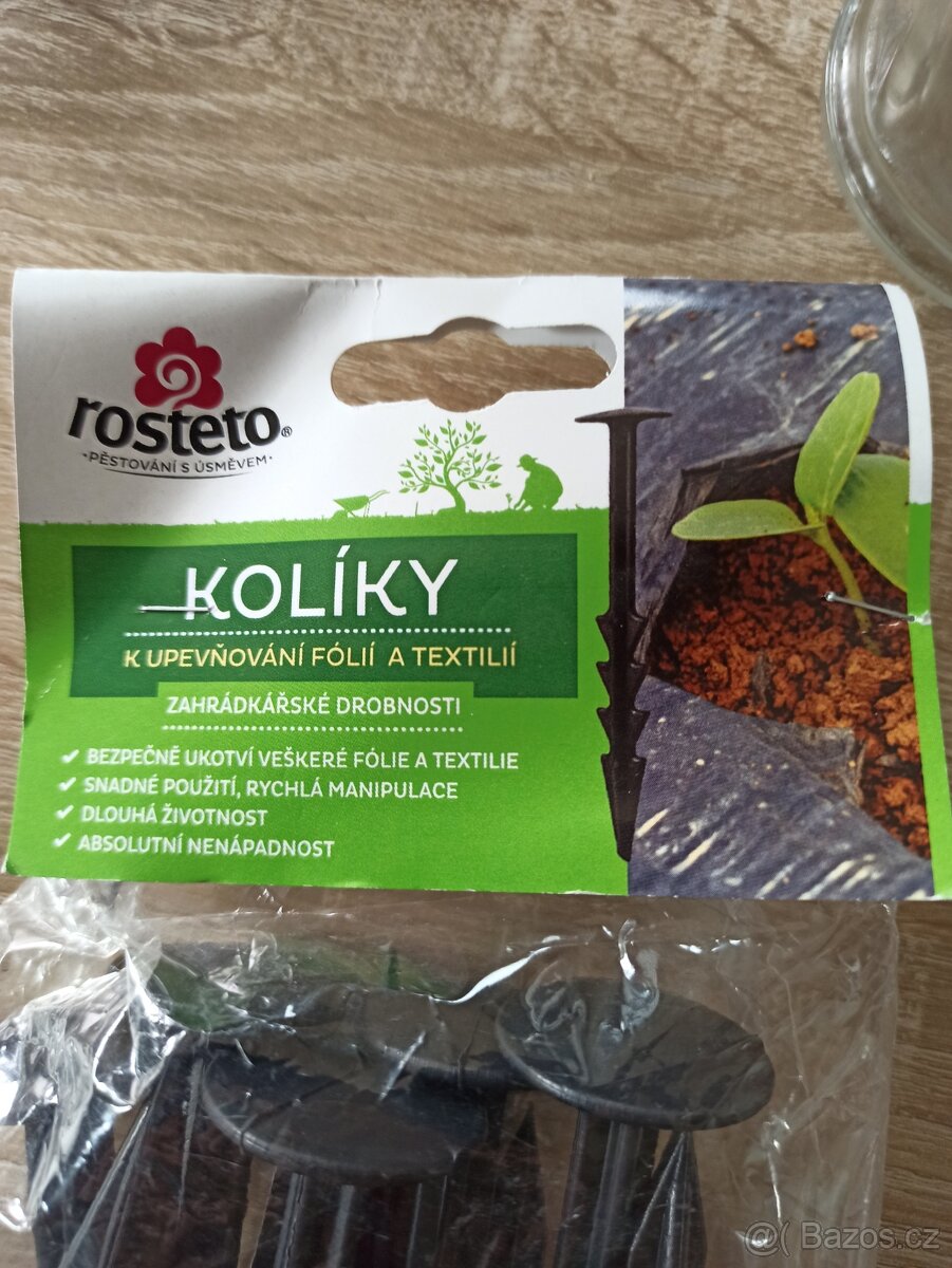 Kotvící plastové kolíky - 2