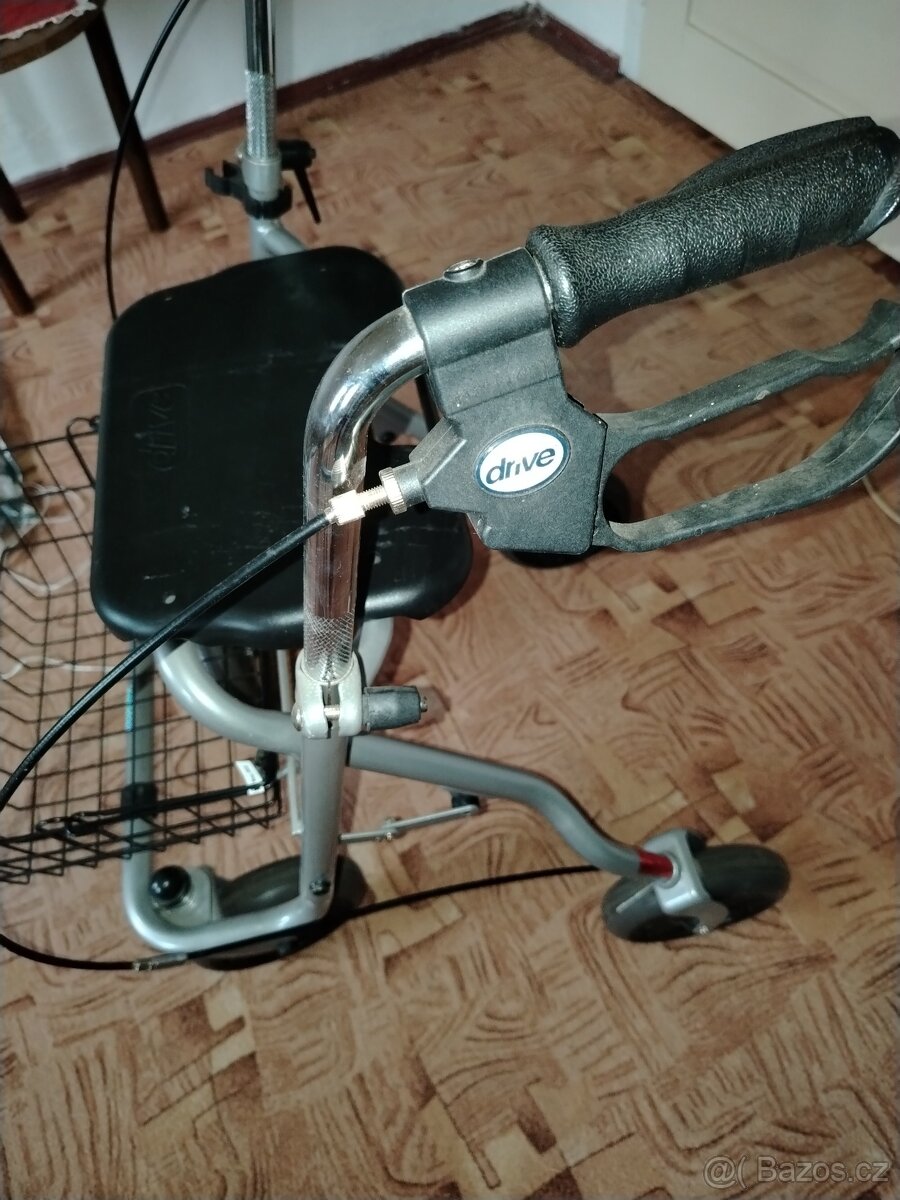 Invalidní choditko - 2