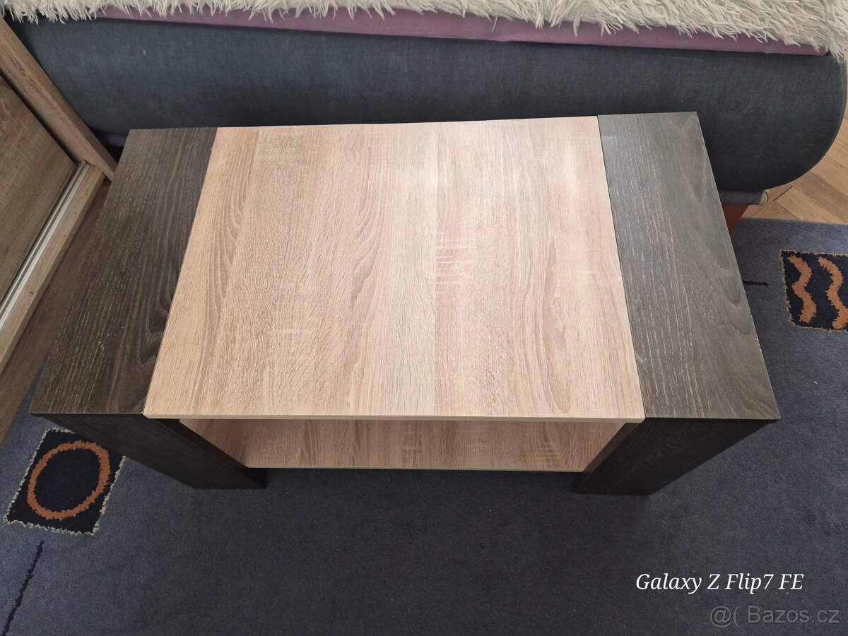 Konferenční stůl - 2