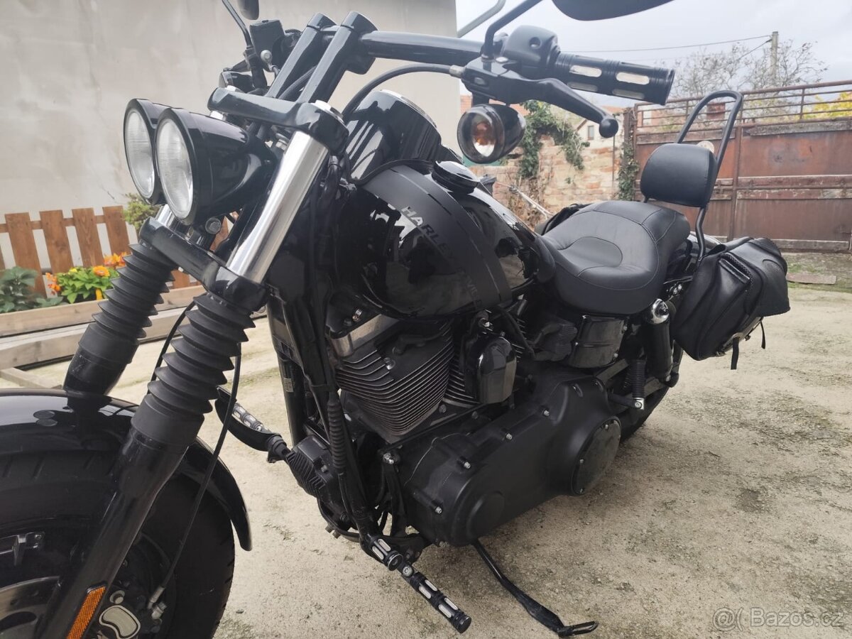 Harley Davidson FAT BOB 2010 - 2