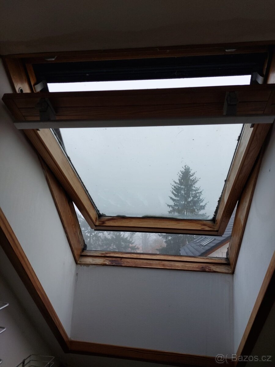 střešní okno Velux - 2