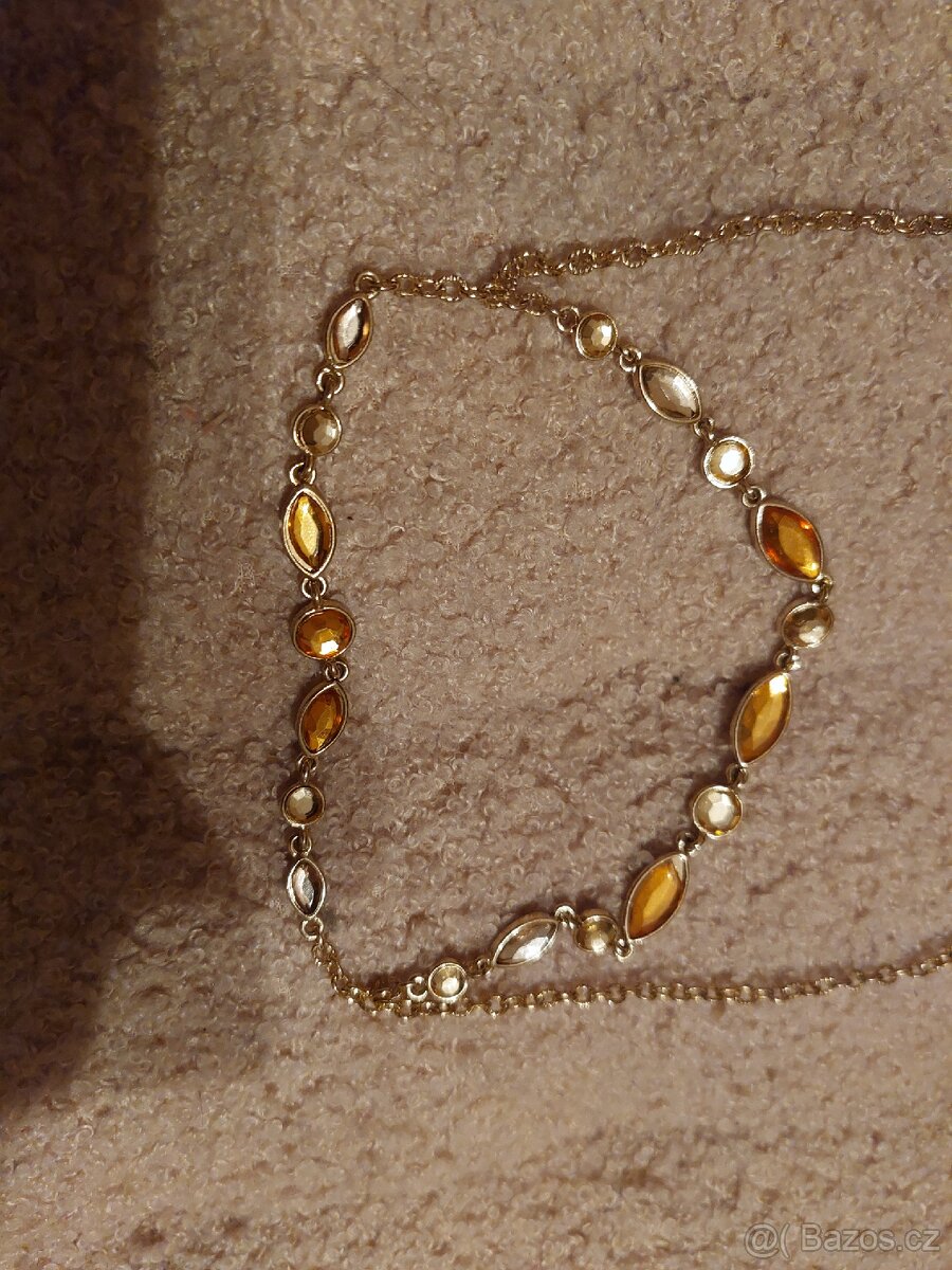 Zářivý vintage náhrdelník Avon - 2