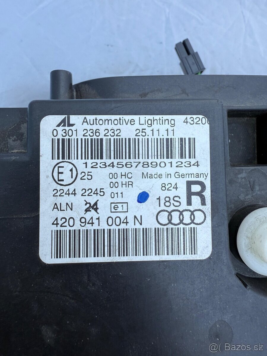 Predám svetlo Audi R8 - 2