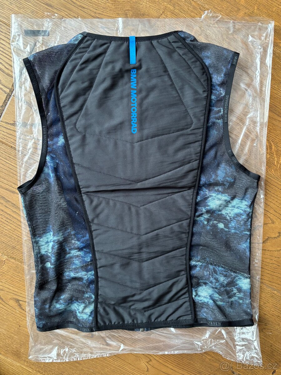 Chladící vesta BMW - 2
