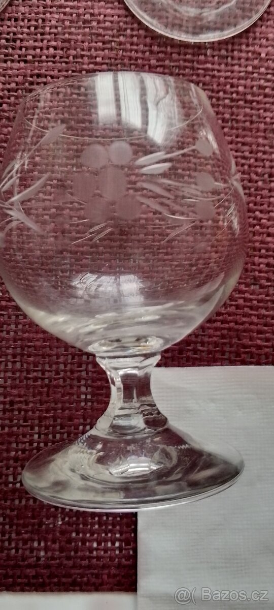 Skleničky na koňak - 2