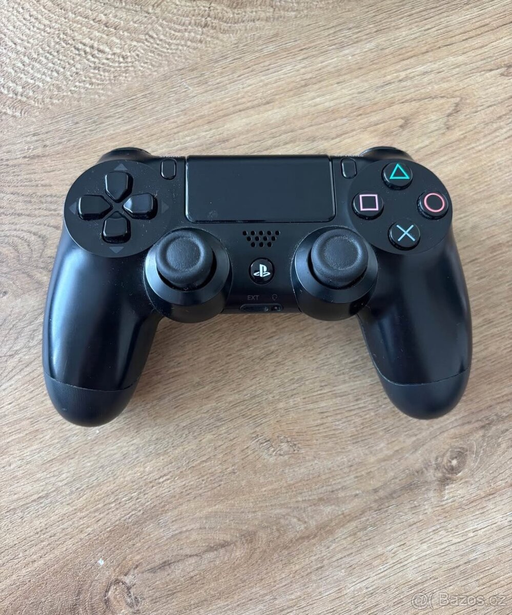 PS4 Slim 500GB - 2