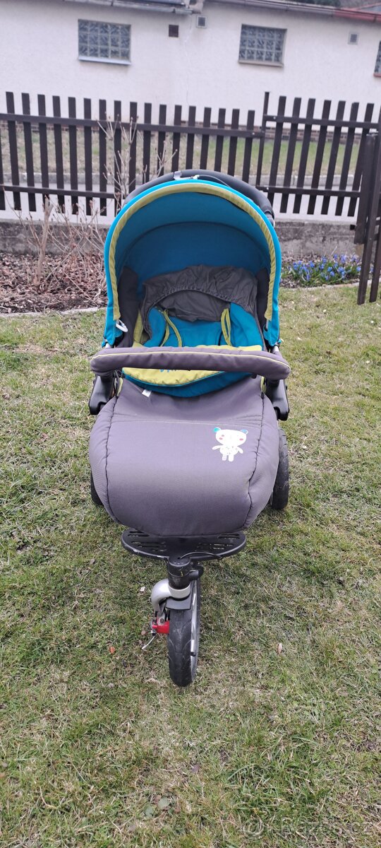 Sportovní kočárek - 2