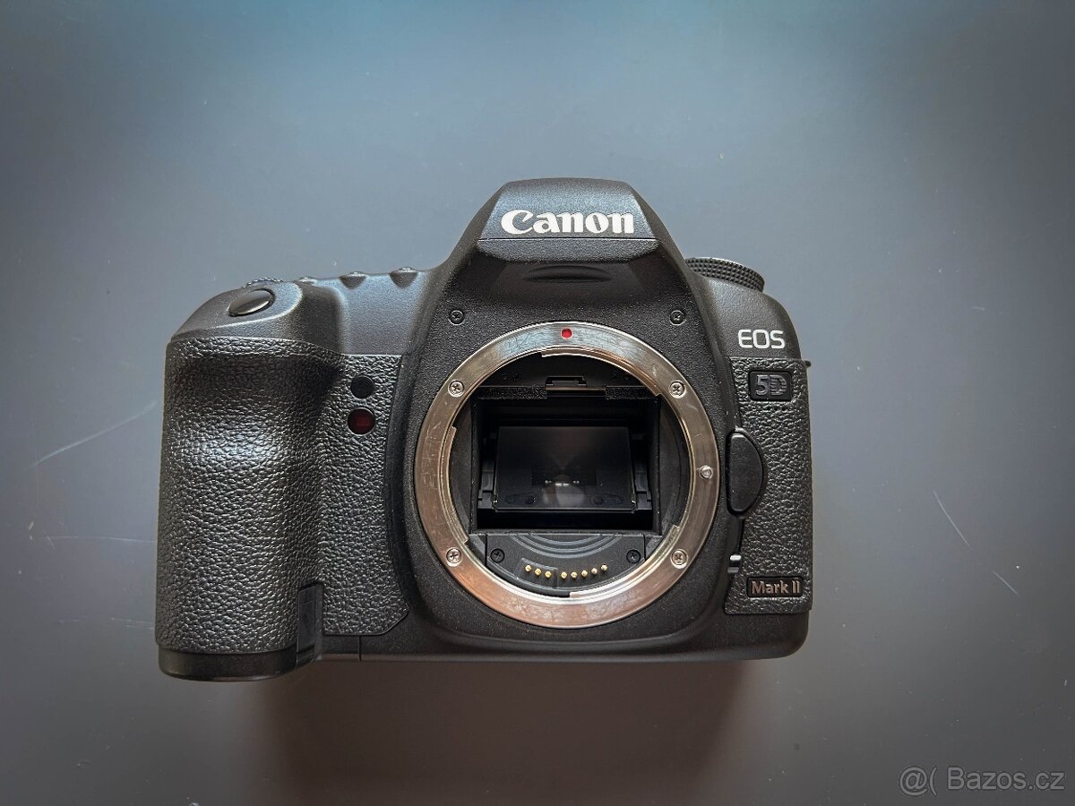 Canon EOS 5D Mark II + Příslušenství - 2