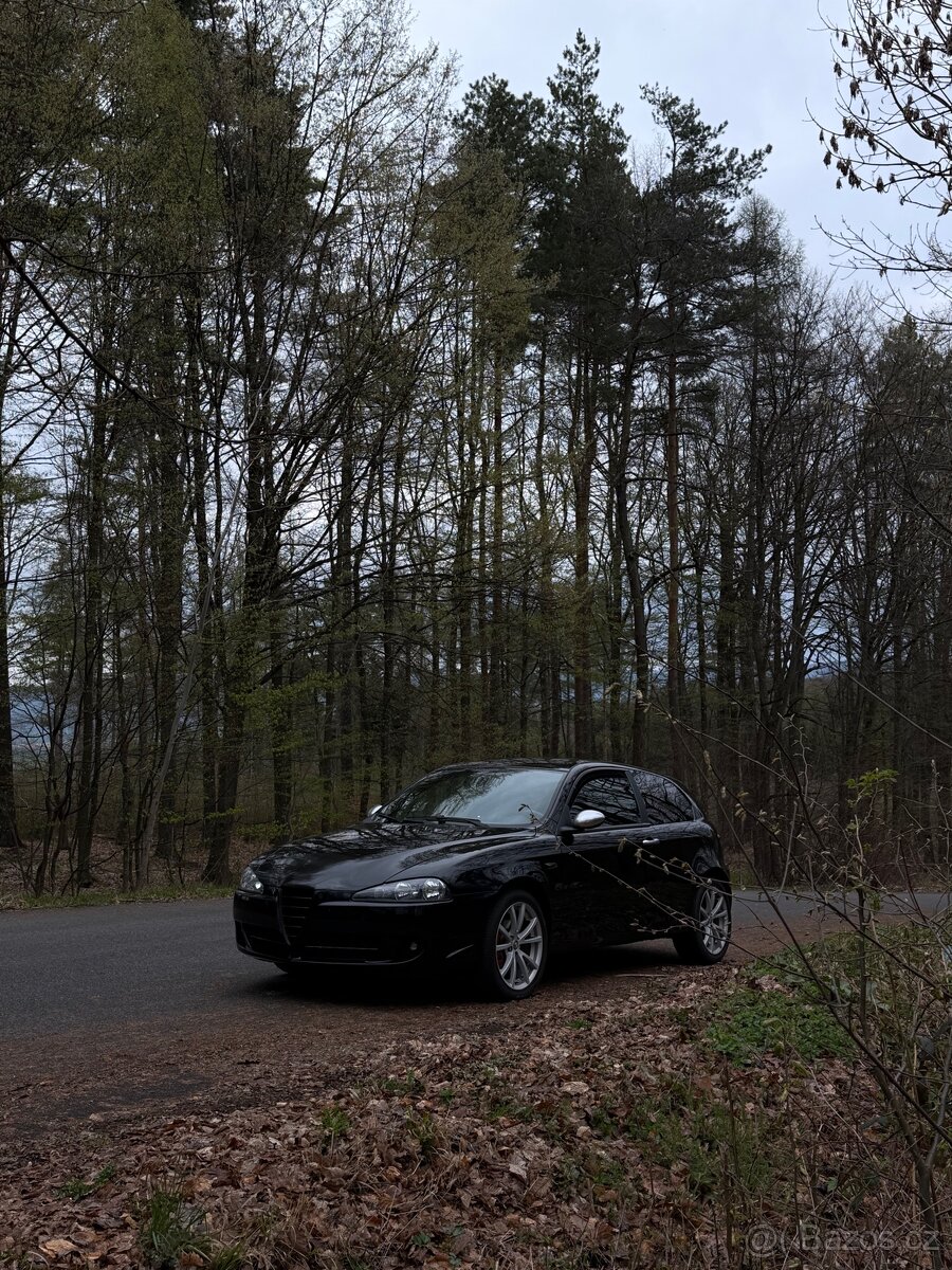 Alfa romeo 147 q2 - 2