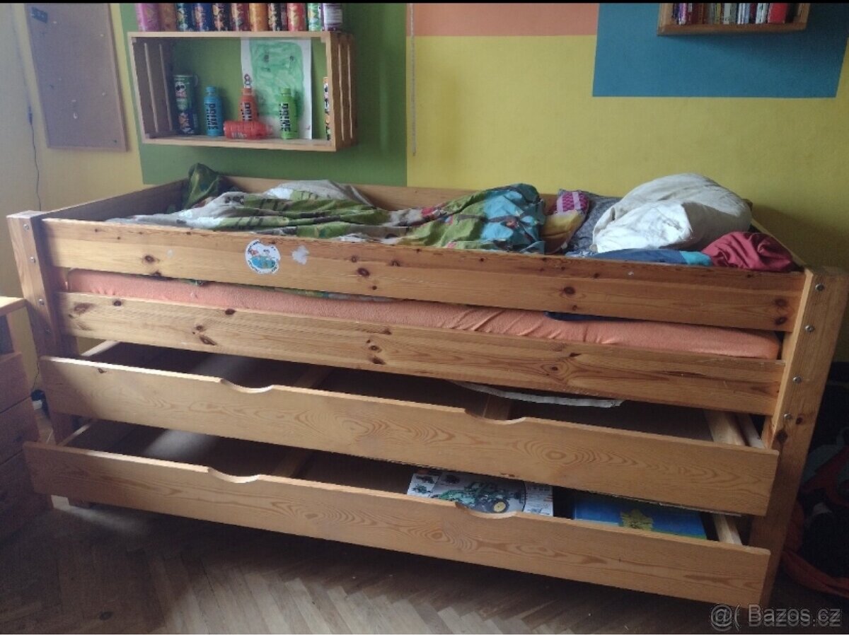 Vyvýšená postel masiv - 2