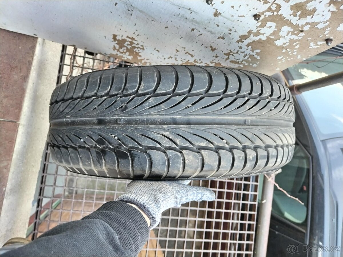 Sada alu kol na Felicii - 2