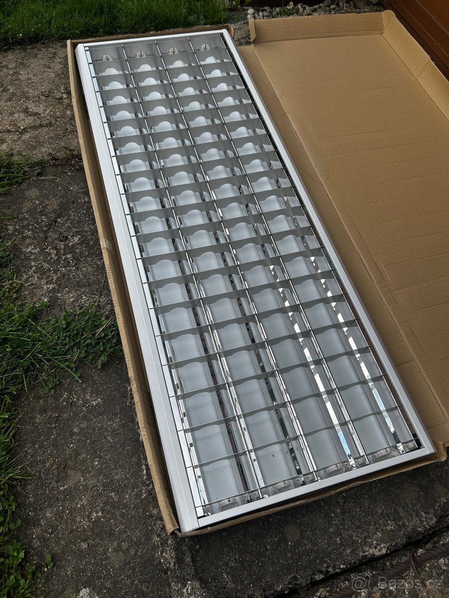 Zářivkové svítidlo - 2