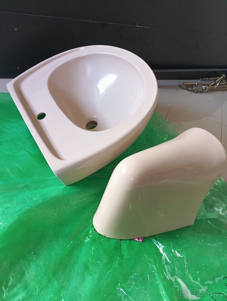 Umyvadlo 57x50cm - 2