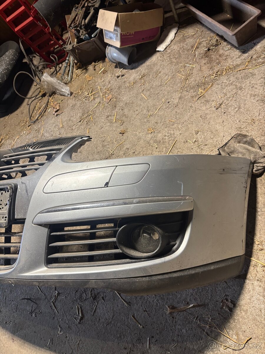 Nárazník golf 5 - 2