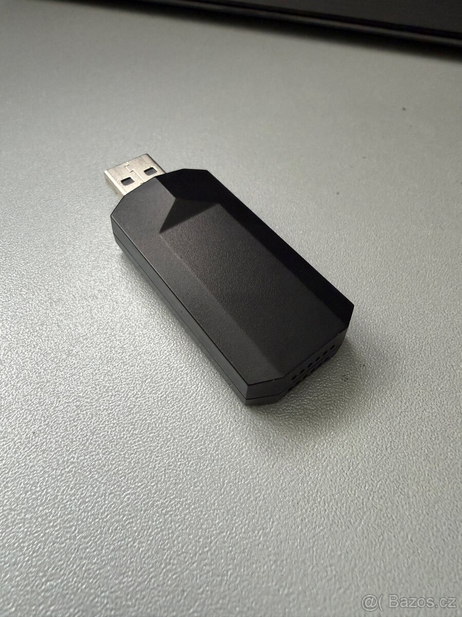 Bezdrátový Carplay Android auto adaptér - 2