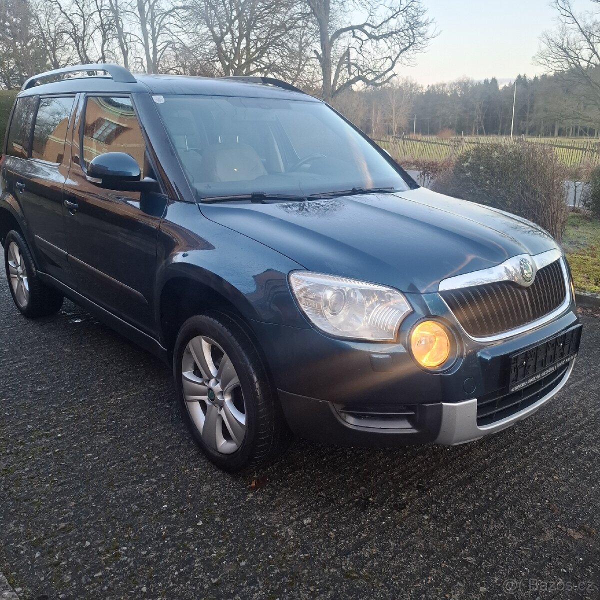 Škoda yeti 1,2tsi max výbava dsg automat top stav - 2