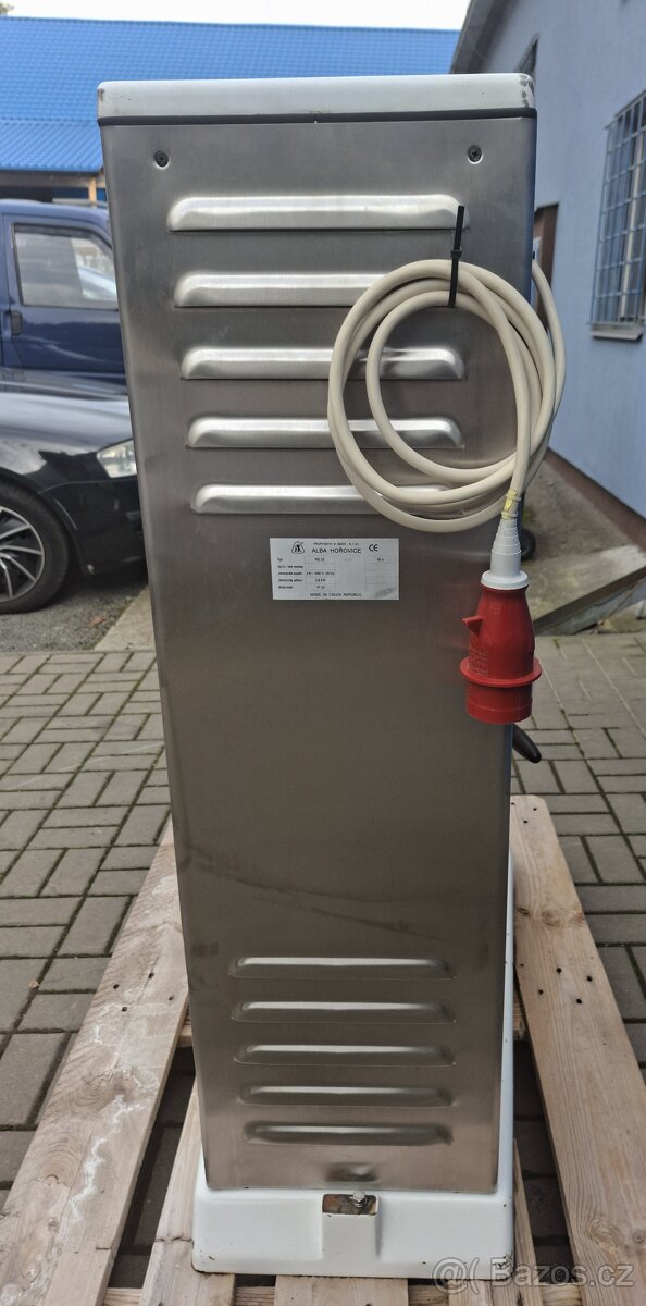Robot RE22 + příslušenství 250137 - 2