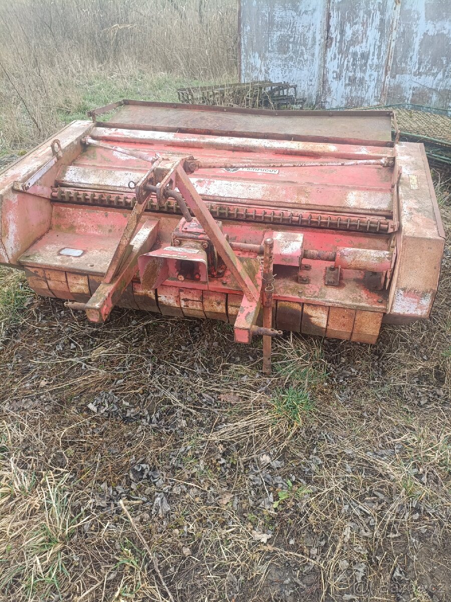 Drtič slámy RS 160 - 2