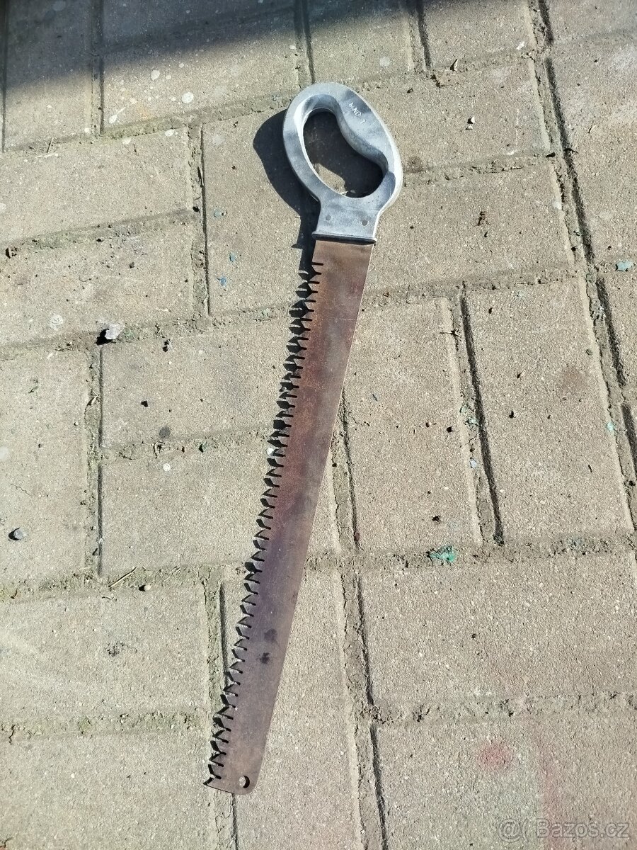 ženijní pila ČSLA - 2