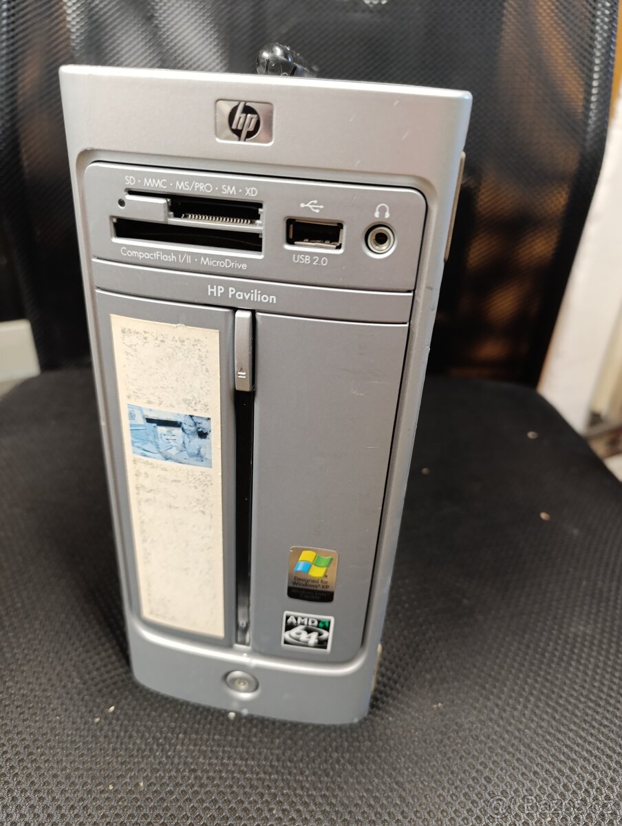 Mïnipočítač HP Pavilion s7410.fr - 2
